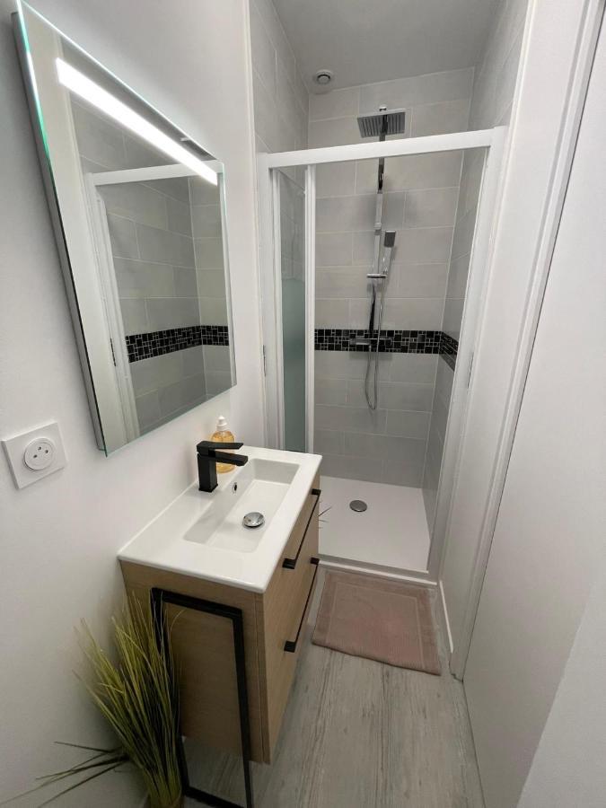Le Boheme - Centre Ville, Netflix Et Wifi, Parking, Ideal Familles, Couples Et Voyages D'Affaire Niort Dış mekan fotoğraf